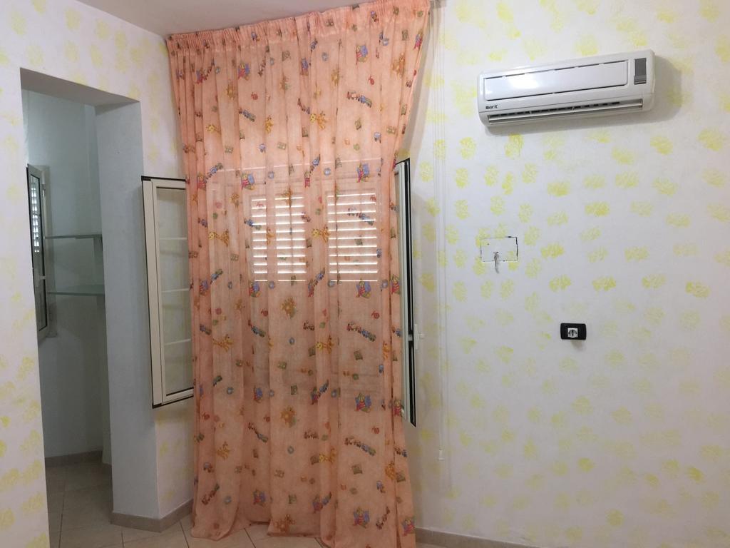 Sacca House Apartment เรจโจ ดี คาลาเบีย ภายนอก รูปภาพ