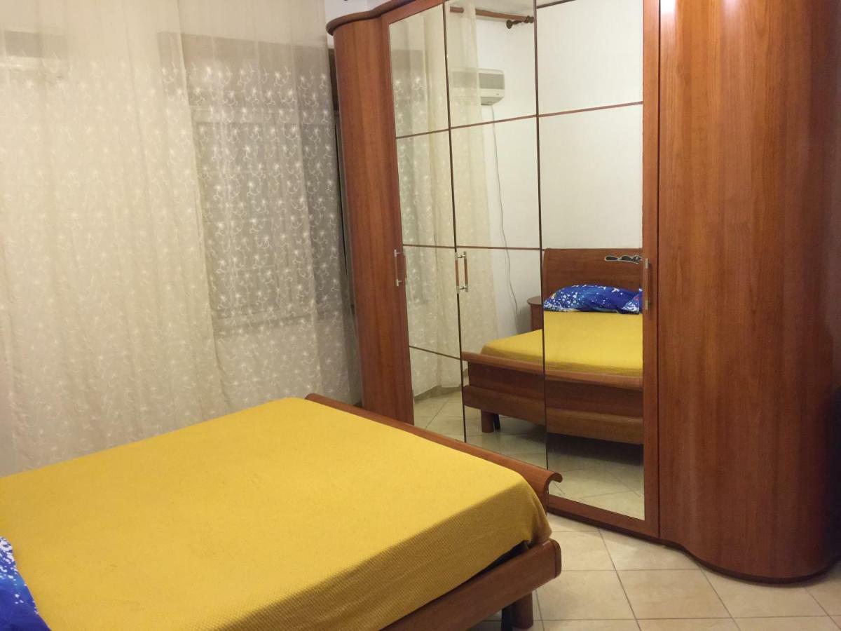 Sacca House Apartment เรจโจ ดี คาลาเบีย ภายนอก รูปภาพ
