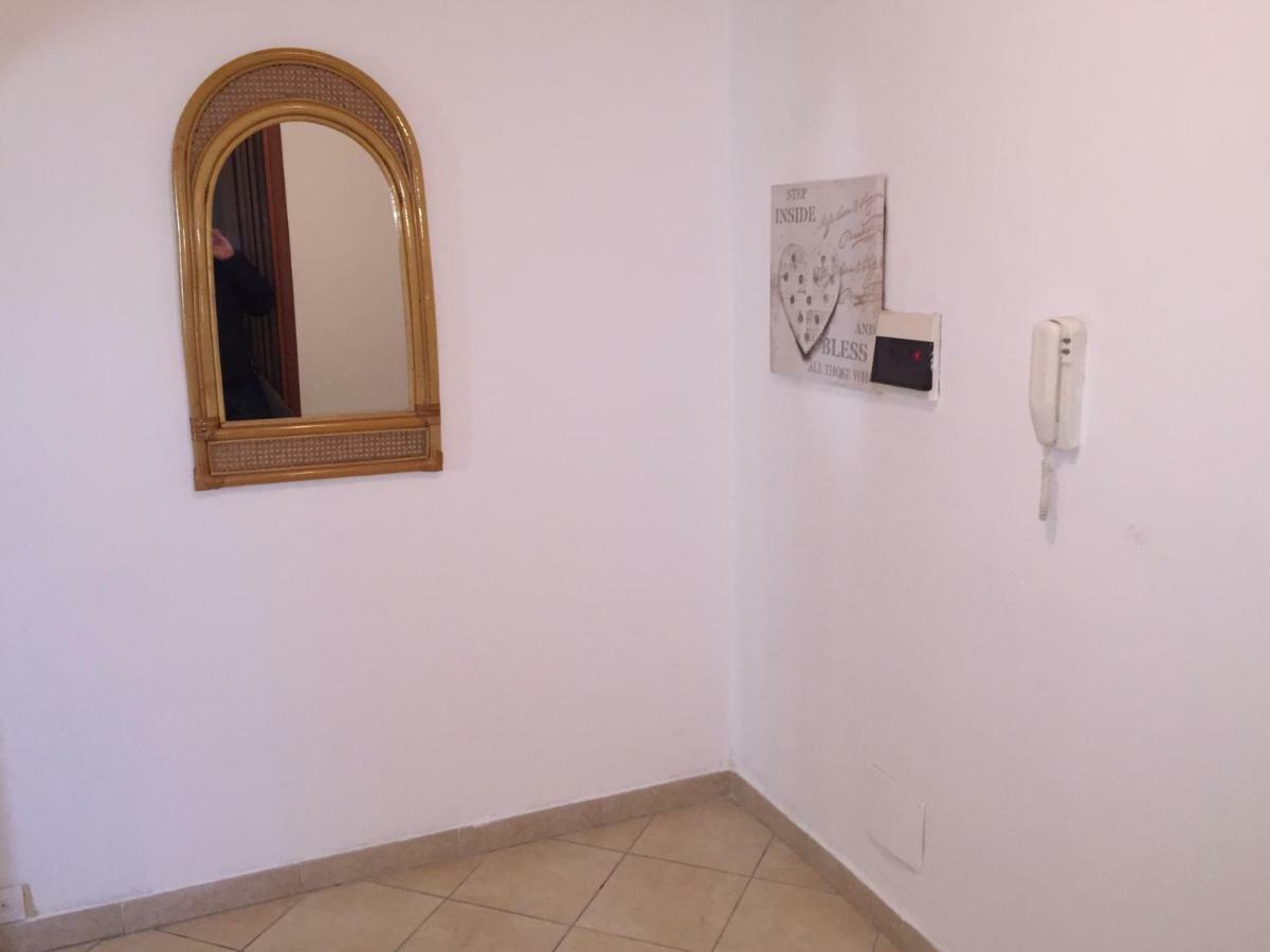 Sacca House Apartment เรจโจ ดี คาลาเบีย ภายนอก รูปภาพ